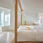 Petinos Hotel
